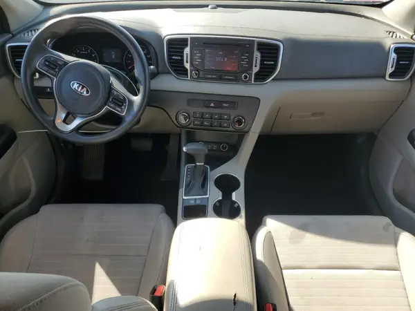 KNDPM3AC0J7399255 2018 KIA SPORTAGE - Image 8