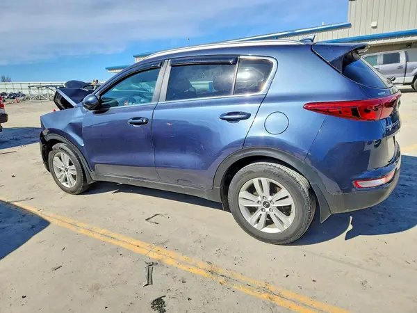 KNDPM3AC0J7402493 2018 KIA SPORTAGE - Image 2