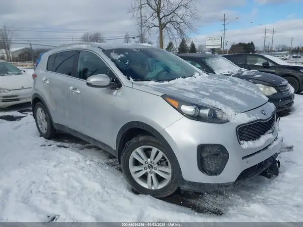 KNDPM3AC0J7419469 2018 KIA SPORTAGE - Image 1