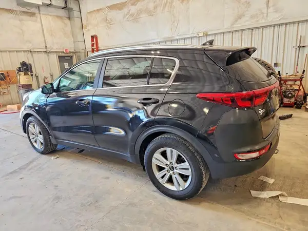 KNDPM3AC0J7425241 2018 KIA SPORTAGE - Image 2