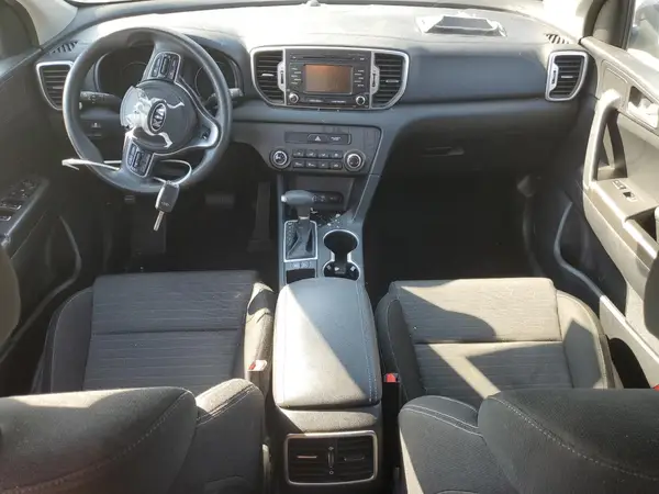 KNDPM3AC0J7445697 2018 KIA SPORTAGE - Image 8