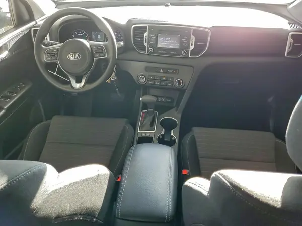 KNDPM3AC0J7449751 2018 KIA SPORTAGE - Image 8