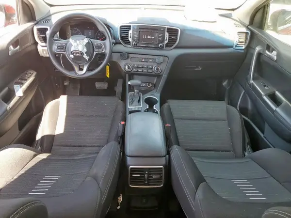 KNDPM3AC0J7454884 2018 KIA SPORTAGE - Image 8