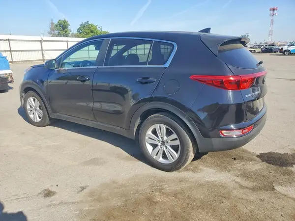 KNDPM3AC0J7456697 2018 KIA SPORTAGE - Image 2