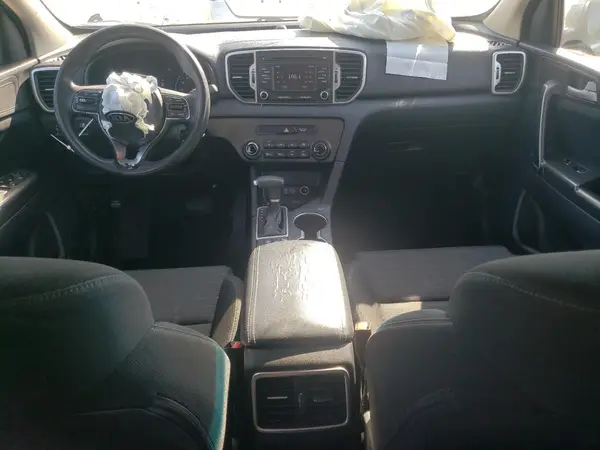 KNDPM3AC0J7457493 2018 KIA SPORTAGE - Image 8