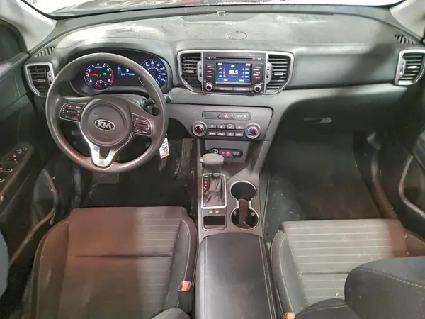 KNDPM3AC0J7471796 2018 KIA SPORTAGE - Image 8