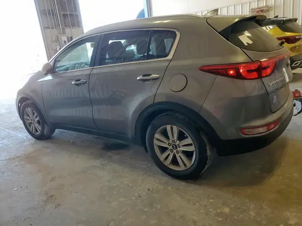 KNDPM3AC0J7482734 2018 KIA SPORTAGE - Image 2