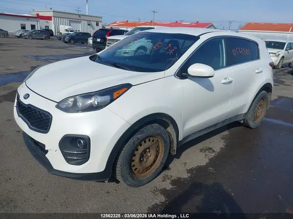 KNDPM3AC0J7483172 2018 KIA SPORTAGE - Image 2