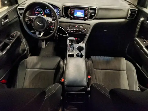 KNDPM3AC0K7524157 2019 KIA SPORTAGE - Image 8