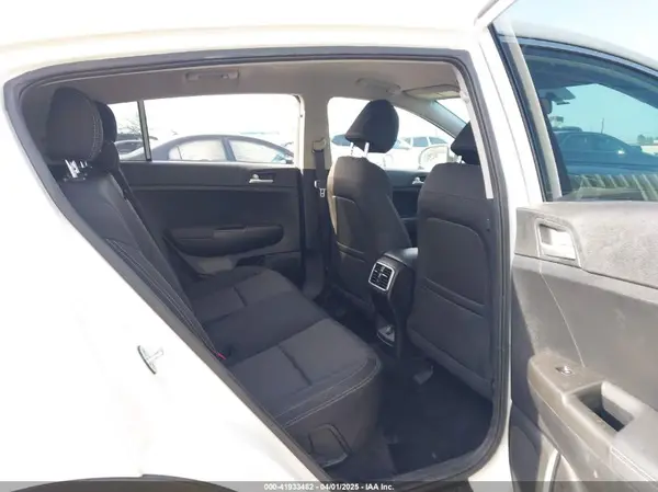 KNDPM3AC0K7535675 2019 KIA SPORTAGE - Image 8