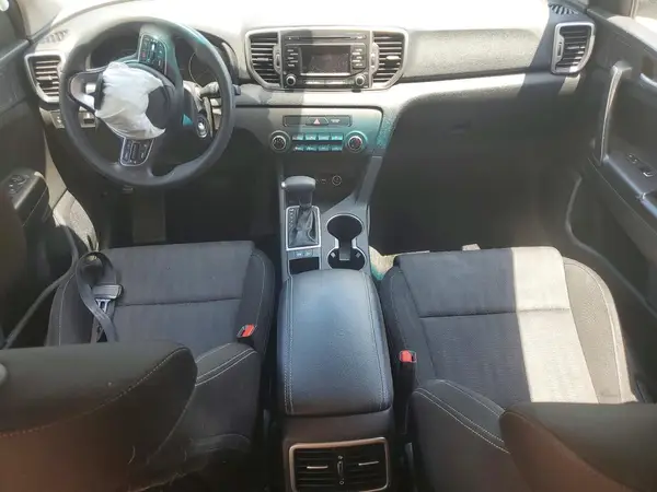KNDPM3AC0K7543047 2019 KIA SPORTAGE - Image 8
