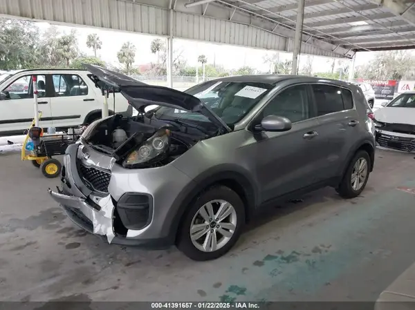 KNDPM3AC0K7561130 2019 KIA SPORTAGE - Image 2