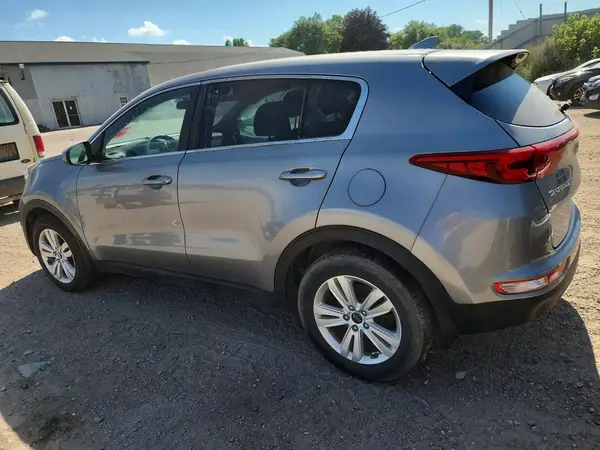 KNDPM3AC0K7599151 2019 KIA SPORTAGE - Image 2