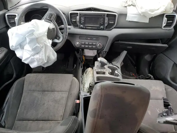 KNDPM3AC0K7612075 2019 KIA SPORTAGE - Image 8