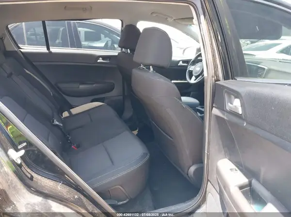 KNDPM3AC0L7744643 2020 KIA SPORTAGE - Image 8