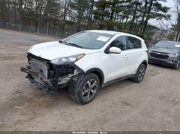 KNDPM3AC0M7852326 2021 KIA SPORTAGE - Image 2