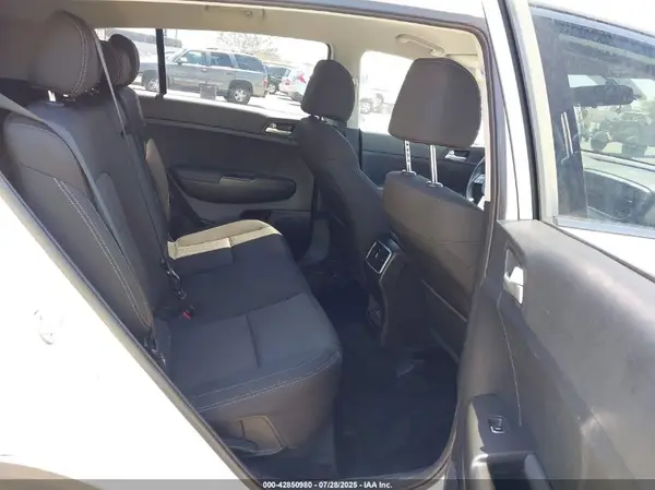 KNDPM3AC0M7895452 2021 KIA SPORTAGE - Image 8