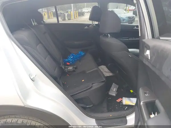KNDPM3AC0M7911634 2021 KIA SPORTAGE - Image 8