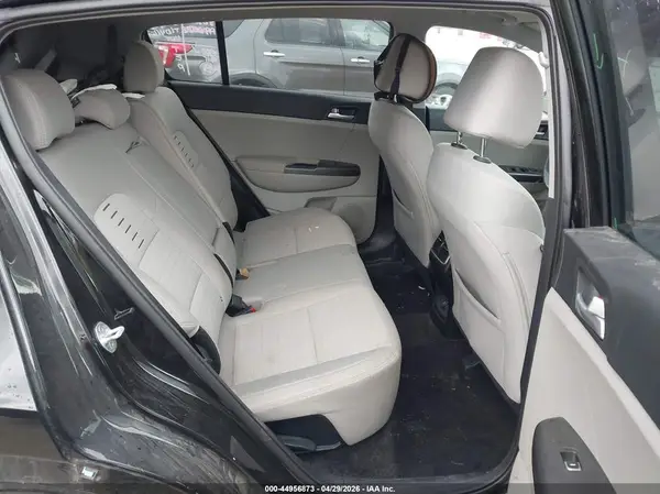 KNDPM3AC0M7920303 2021 KIA SPORTAGE - Image 8