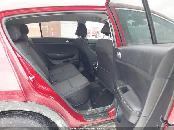 KNDPM3AC0M7941569 2021 KIA SPORTAGE - Image 8