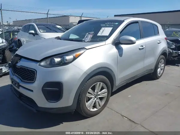 KNDPM3AC1H7052835 2017 KIA SPORTAGE - Image 2