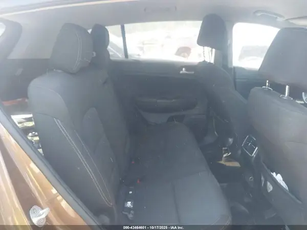 KNDPM3AC1H7085124 2017 KIA SPORTAGE - Image 8