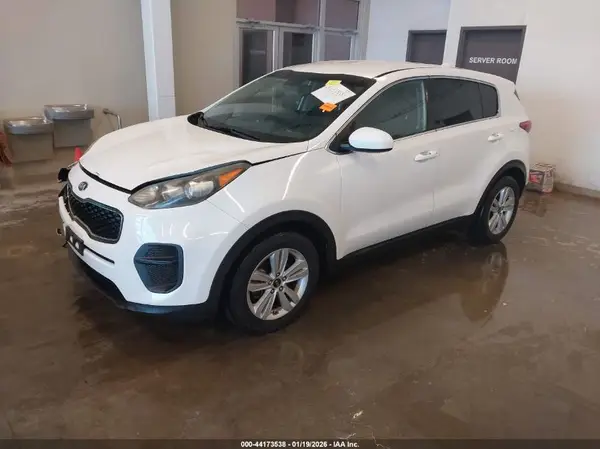 KNDPM3AC1H7088444 2017 KIA SPORTAGE - Image 2