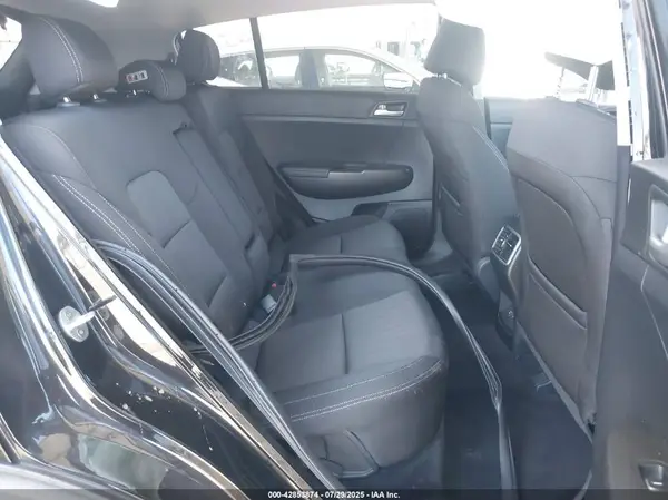 KNDPM3AC1H7156886 2017 KIA SPORTAGE - Image 8
