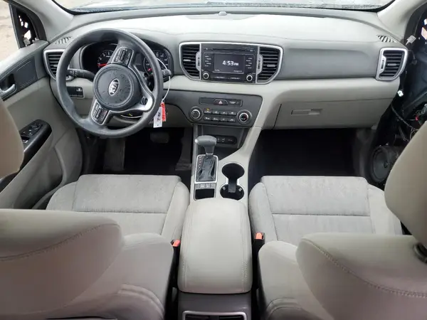 KNDPM3AC1H7165653 2017 KIA SPORTAGE - Image 8