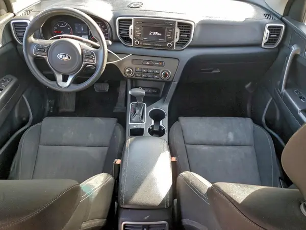 KNDPM3AC1H7166429 2017 KIA SPORTAGE - Image 8