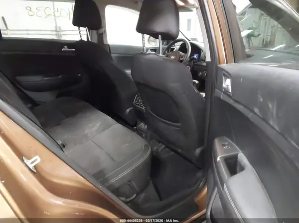 KNDPM3AC1H7209232 2017 KIA SPORTAGE - Image 8