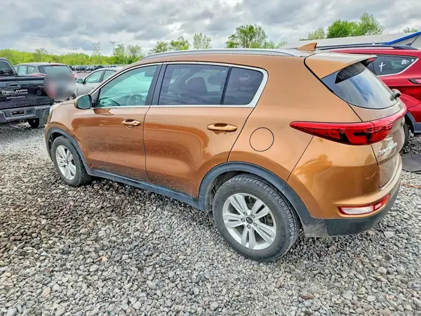 KNDPM3AC1H7230713 2017 KIA SPORTAGE - Image 2