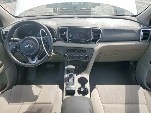 KNDPM3AC1H7276770 2017 KIA SPORTAGE - Image 8