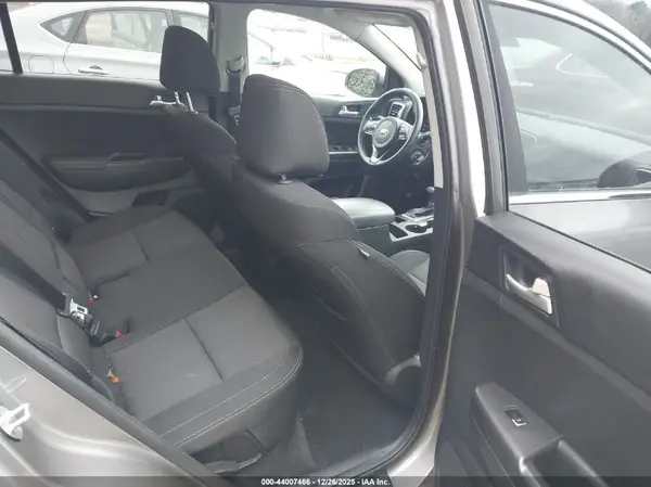 KNDPM3AC1H7289129 2017 KIA SPORTAGE - Image 8
