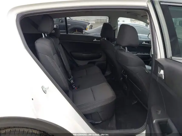 KNDPM3AC1H7300212 2017 KIA SPORTAGE - Image 8