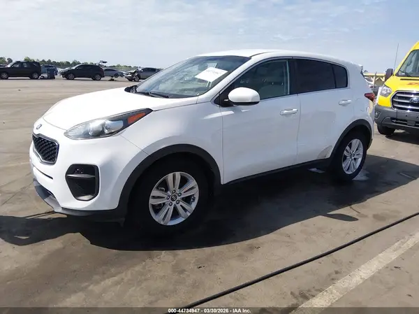 KNDPM3AC1J7301592 2018 KIA SPORTAGE - Image 2