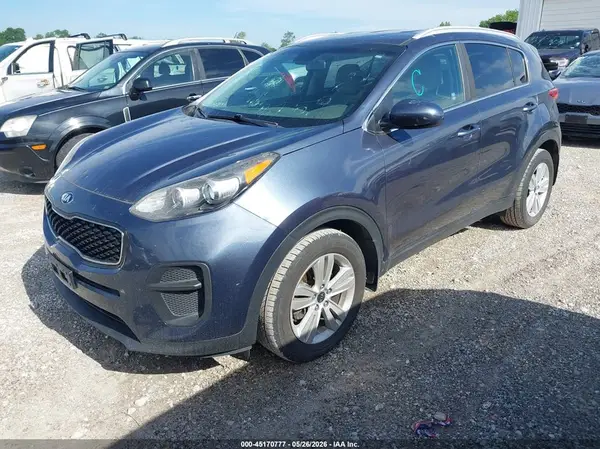 KNDPM3AC1J7319977 2018 KIA SPORTAGE - Image 2