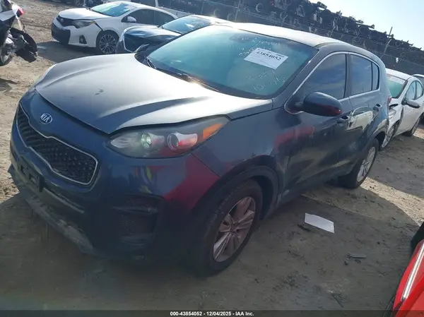 KNDPM3AC1J7326959 2018 KIA SPORTAGE - Image 2