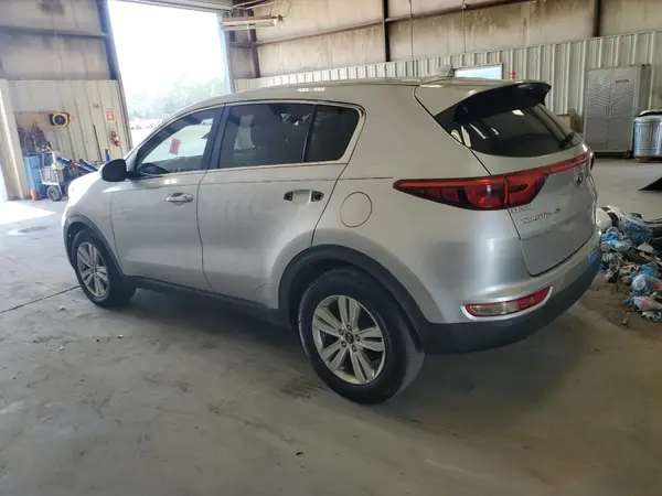 KNDPM3AC1J7331501 2018 KIA SPORTAGE - Image 2