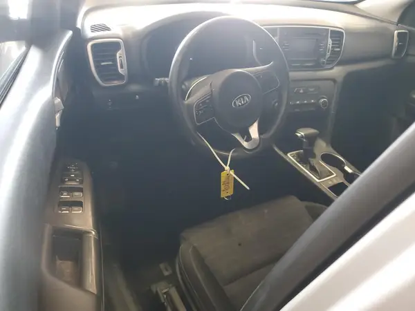 KNDPM3AC1J7331501 2018 KIA SPORTAGE - Image 8