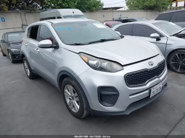 KNDPM3AC1J7332664 2018 KIA SPORTAGE - Image 1