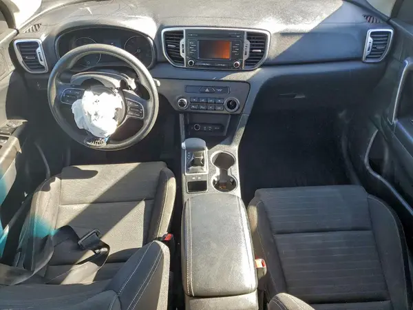 KNDPM3AC1J7334186 2018 KIA SPORTAGE - Image 8
