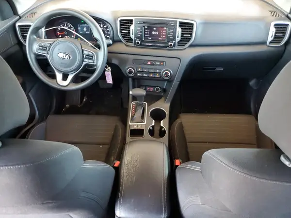 KNDPM3AC1J7339212 2018 KIA SPORTAGE - Image 8
