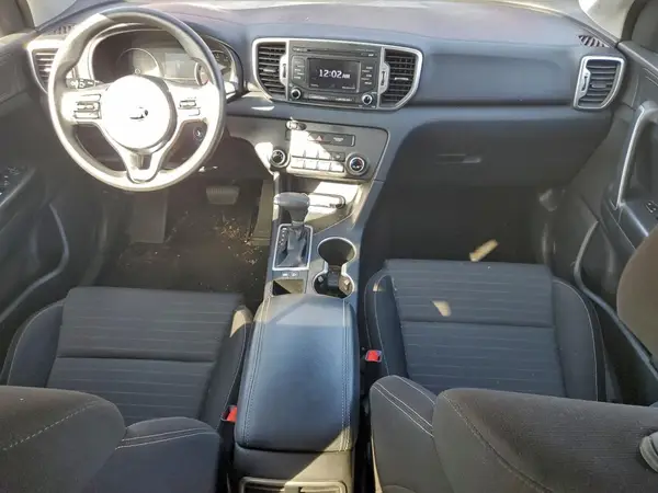 KNDPM3AC1J7339985 2018 KIA SPORTAGE - Image 8