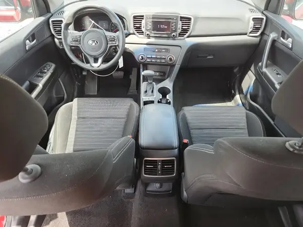KNDPM3AC1J7343020 2018 KIA SPORTAGE - Image 8