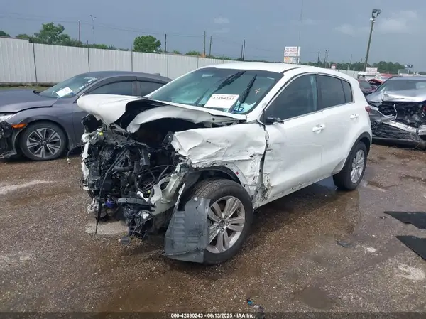 KNDPM3AC1J7348170 2018 KIA SPORTAGE - Image 2