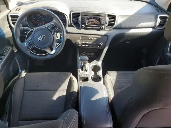 KNDPM3AC1J7348315 2018 KIA SPORTAGE - Image 8