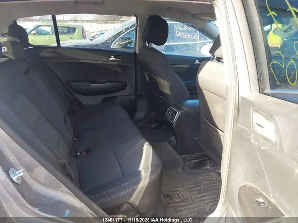 KNDPM3AC1J7367205 2018 KIA SPORTAGE - Image 8