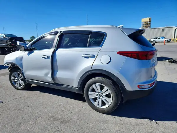 KNDPM3AC1J7398809 2018 KIA SPORTAGE - Image 2