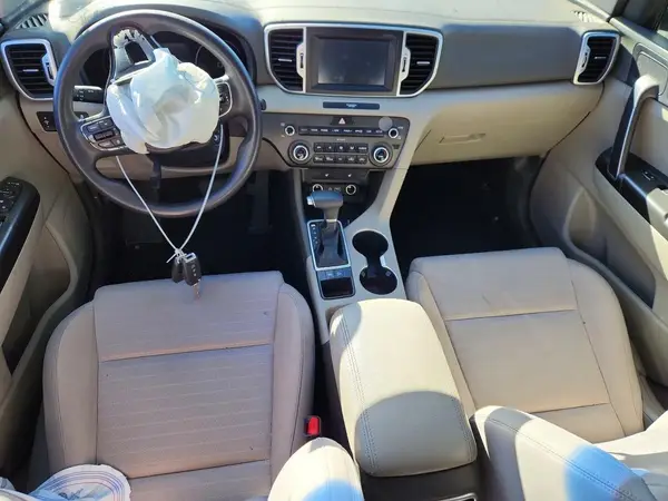 KNDPM3AC1J7398809 2018 KIA SPORTAGE - Image 8
